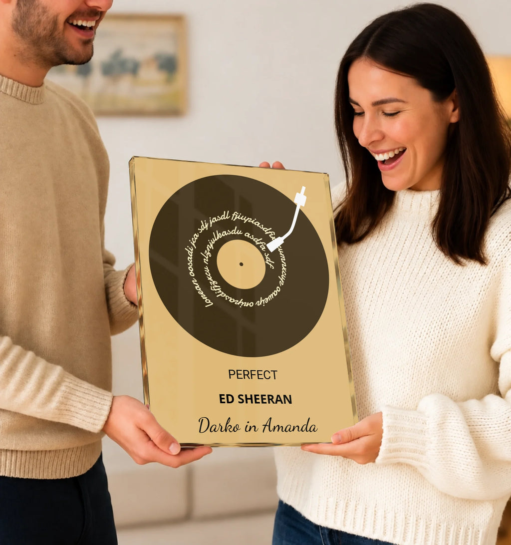 Personalizirana slika z besedilom pesmi – Najina zgodba v spirali