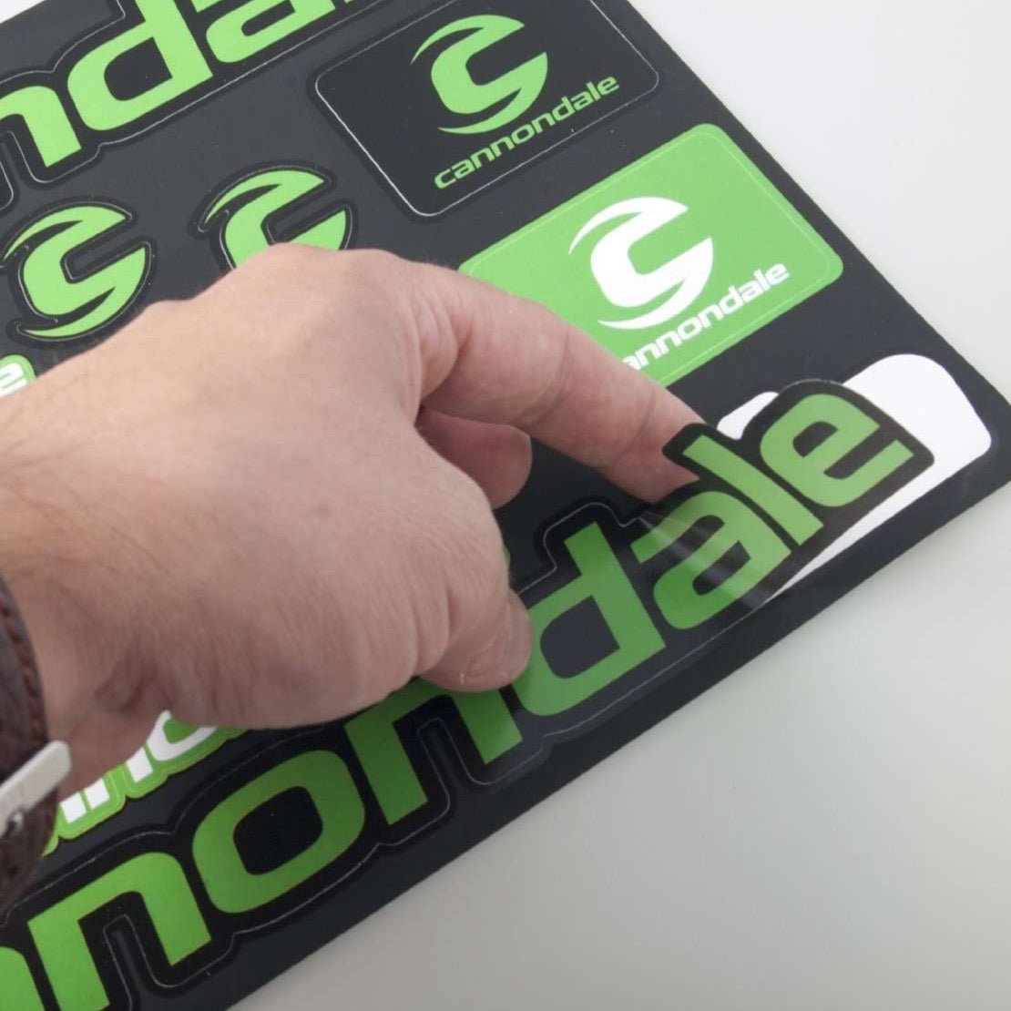 Cannondale samolepilne nalepke za kolesa - crno zelena - CC032G-Life-decor.si