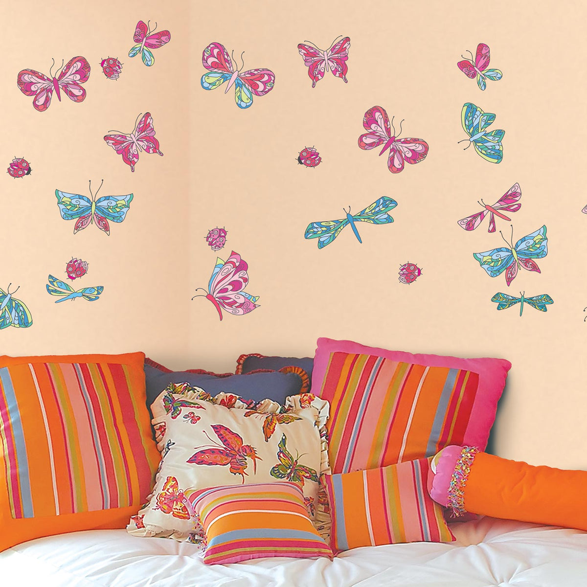 Stenske nalepke Metulji, Color Butterfly - DWS007