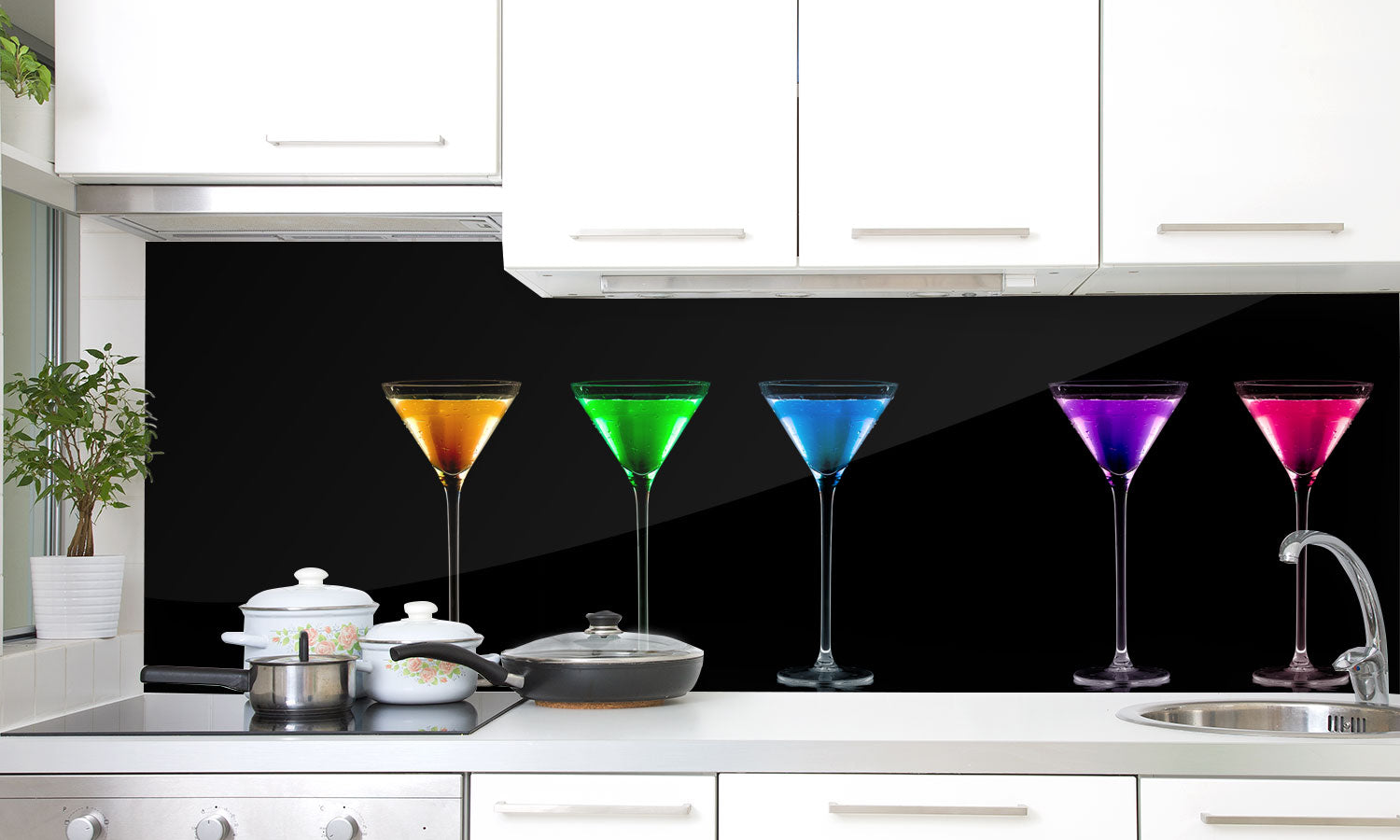 Plošče za kuhinje Five Stemmed Cocktail - PVC plošče / Pleksi steklo - s tiskom za kuhinjo, Zidne obloge PKU231-Life-decor.si