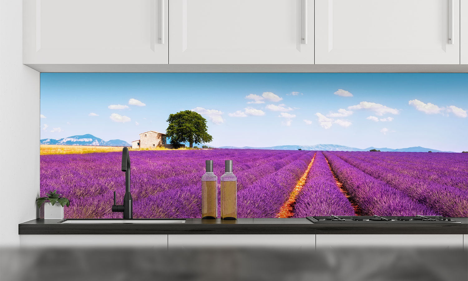 Plošče za kuhinje Lavender flowers - PVC plošče / Pleksi steklo - s tiskom za kuhinjo, Zidne obloge PKU216-Life-decor.si