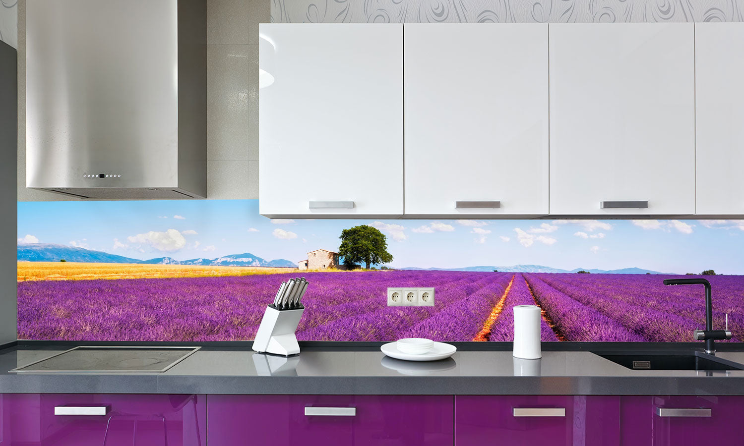 Plošče za kuhinje Lavender flowers - PVC plošče / Pleksi steklo - s tiskom za kuhinjo, Zidne obloge PKU216-Life-decor.si