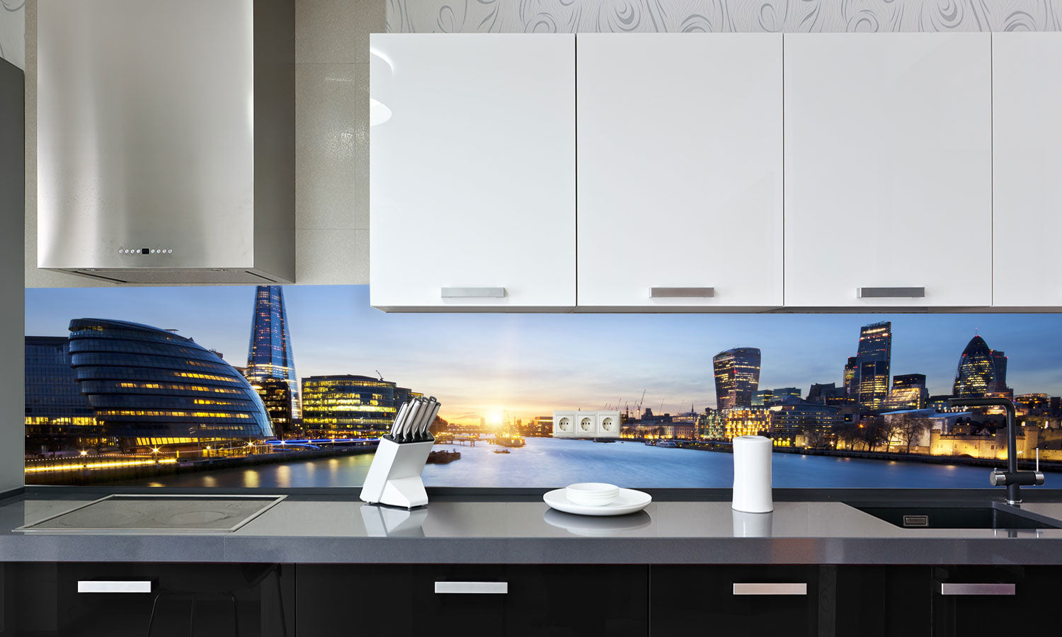 Plošče za kuhinje London skyline - PVC plošče / Pleksi steklo - s tiskom za kuhinjo, Zidne obloge PKU250-Life-decor.si