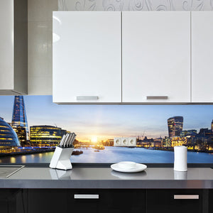 Plošče za kuhinje London skyline - PVC plošče / Pleksi steklo - s tiskom za kuhinjo, Zidne obloge PKU250-Life-decor.si