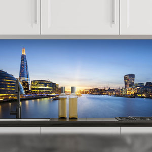 Plošče za kuhinje London skyline - PVC plošče / Pleksi steklo - s tiskom za kuhinjo, Zidne obloge PKU250-Life-decor.si