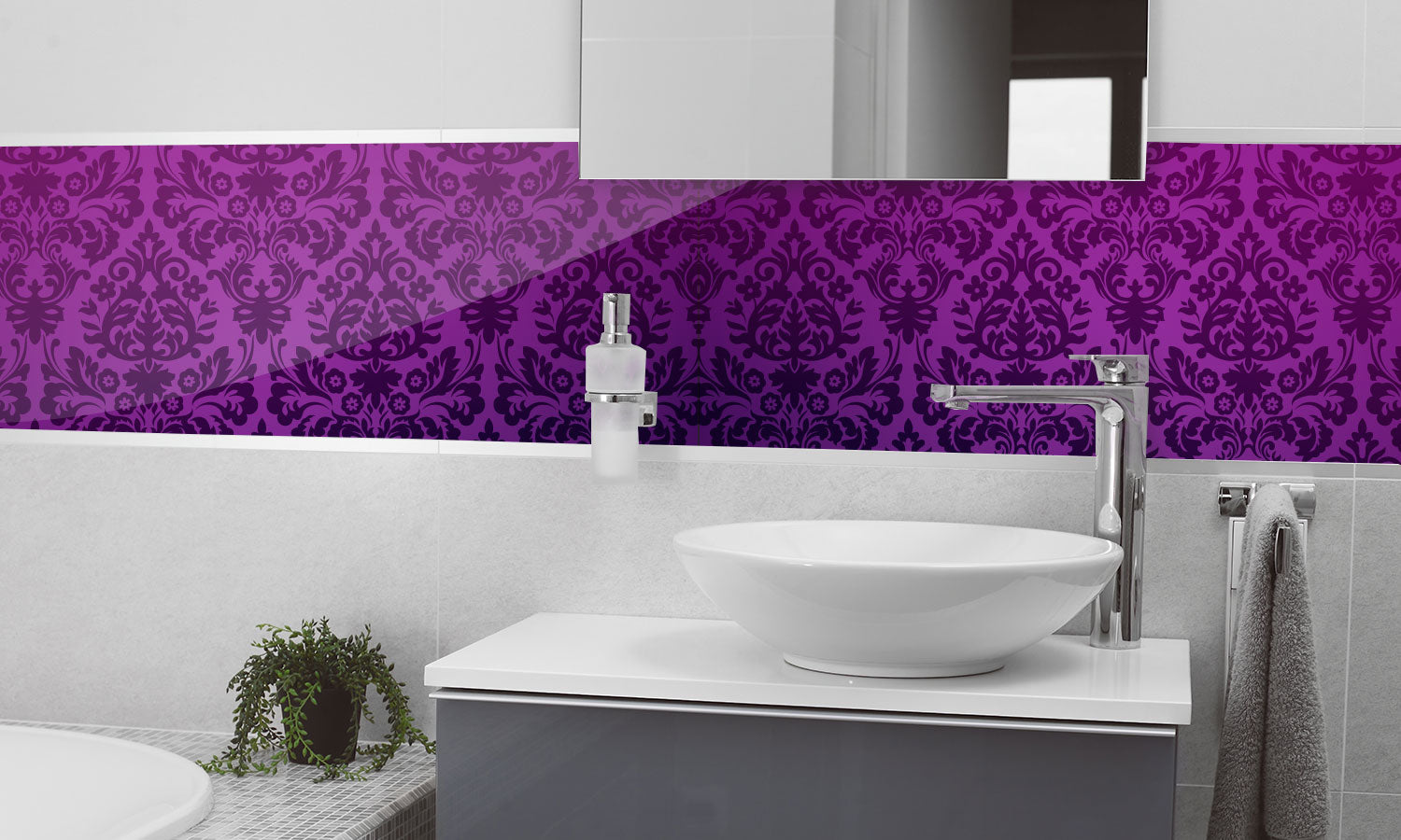 Plošče za kuhinje Pattern in purple - PVC plošče / Pleksi steklo - s tiskom za kuhinjo, Zidne obloge PKU338-Life-decor.si