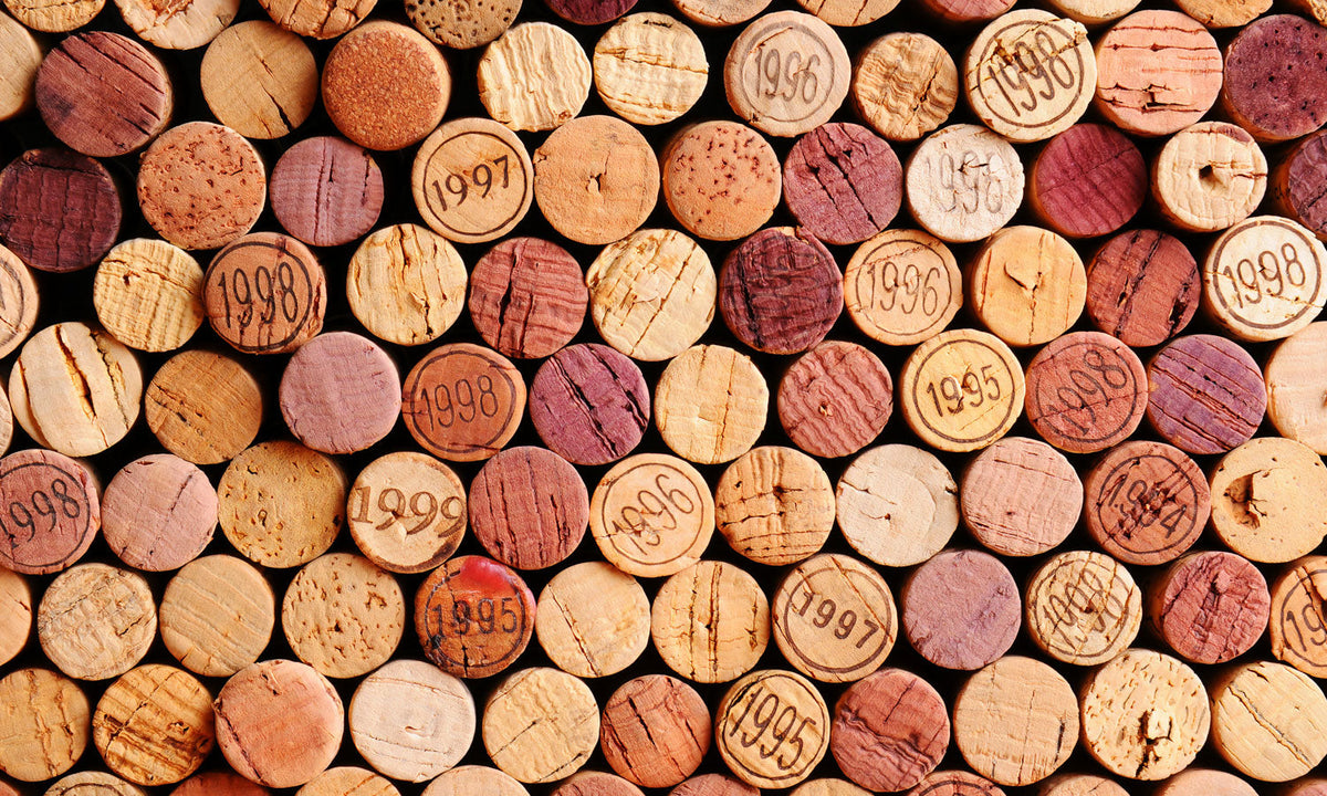 Plošče za kuhinje Wine Corks - PVC plošče / Pleksi steklo - s tiskom za kuhinjo, Zidne obloge PKU195-Life-decor.si