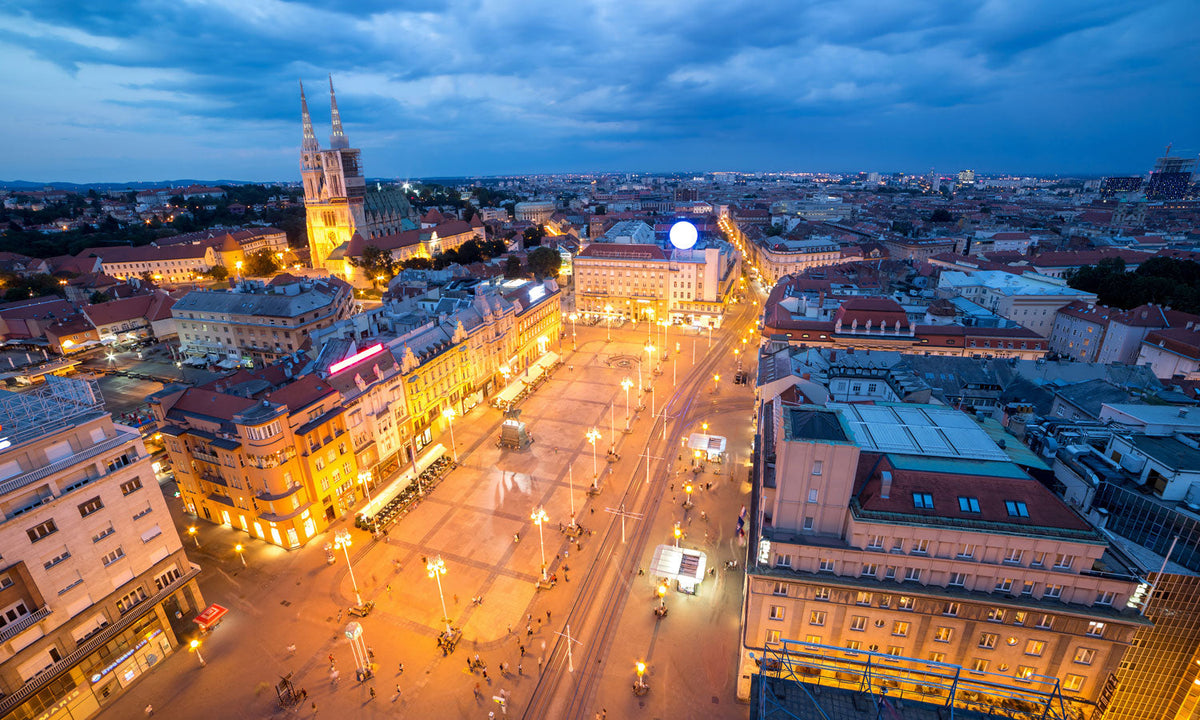 Plošče za kuhinje Zagreb Panorama - PVC plošče / Pleksi steklo - s tiskom za kuhinjo, Zidne obloge PKU241-Life-decor.si