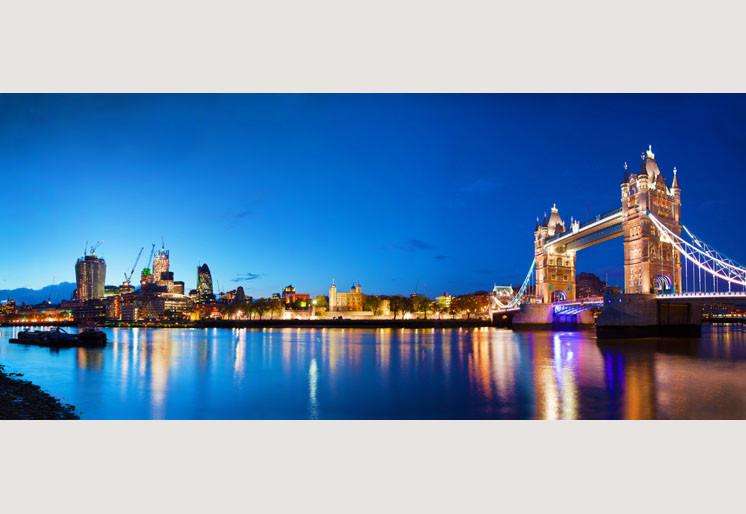 Samolepilne stenske Fototapeta Tower Bridge in London SW110-Life-decor.si