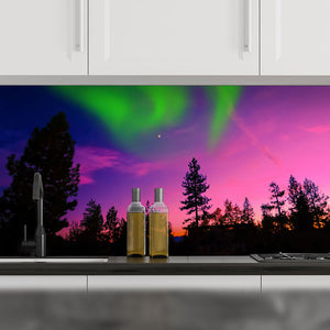 Stakla za kuhinje Aurora Borealis - PVC plošče / Pleksi steklo - s tiskom za kuhinjo, Zidne obloge PKU260-Life-decor.si