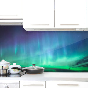 Stakla za kuhinje Northern lights - PVC plošče / Pleksi steklo - s tiskom za kuhinjo, Zidne obloge PKU265-Life-decor.si