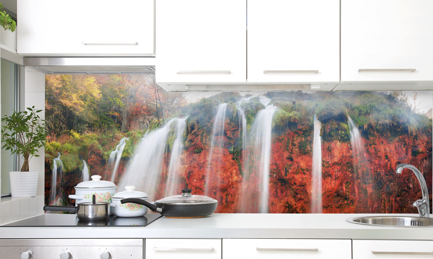 Stakla za kuhinje Plitvice Waterfalls - PVC plošče / Pleksi steklo - s tiskom za kuhinjo, Zidne obloge PKU309-Life-decor.si