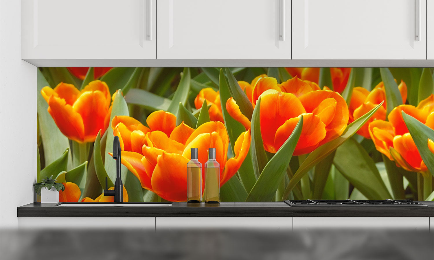 Kuhinjski paneli  Tulips - Stekleni / PVC plošče / Pleksi steklo - s tiskom za kuhinjo, Stenske obloge PKU018 - Life-decor.si