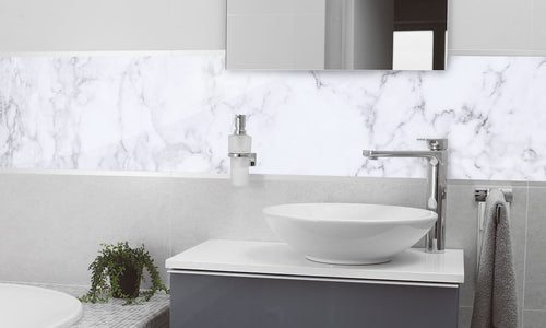 Kuhinjski paneli   White marble texture - Stekleni / PVC plošče / Pleksi steklo - s tiskom za kuhinjo, Stenske obloge PKU051 - Life-decor.si