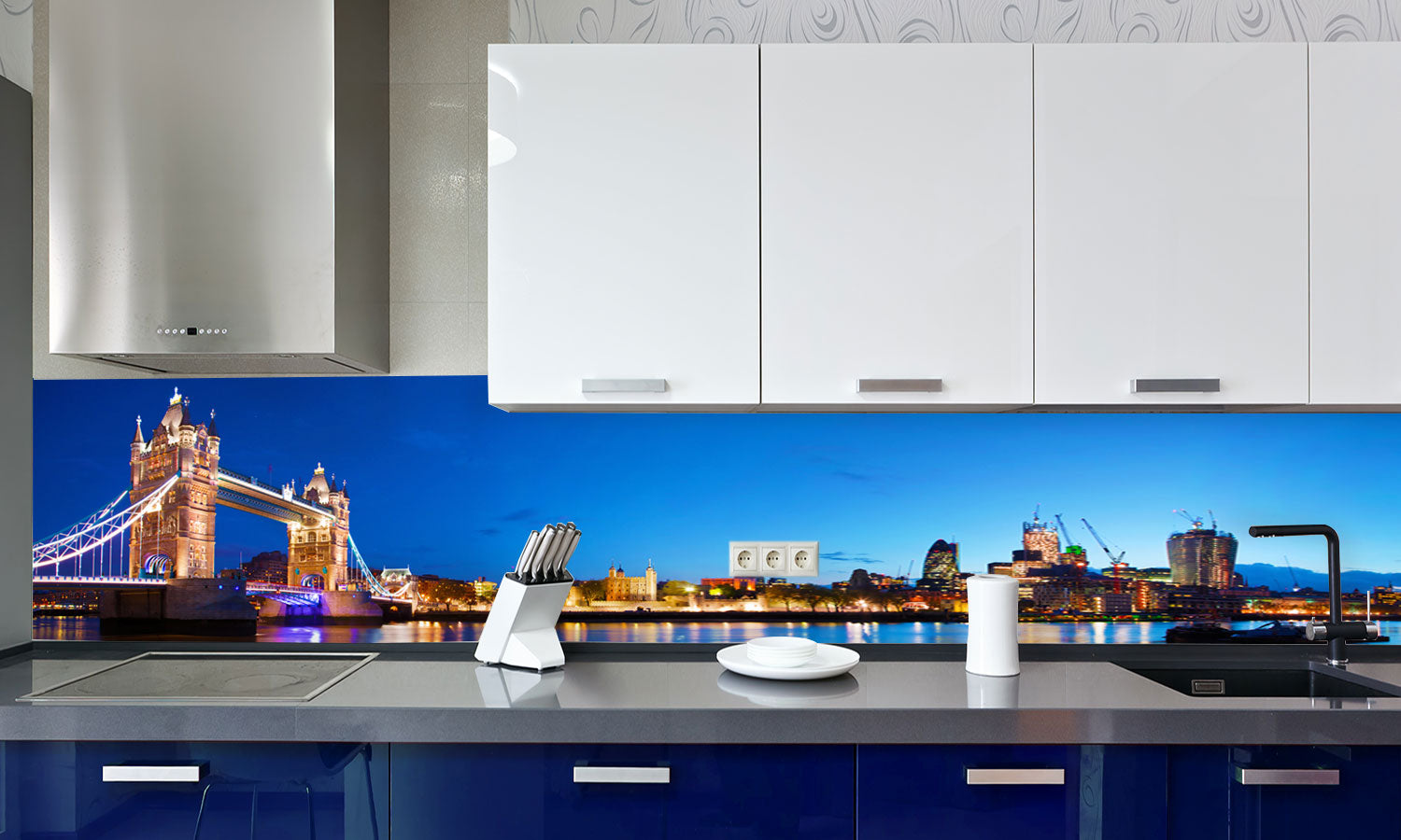 Kuhinjski paneli Tower Bridge in London - Pleksi steklo - s tiskom za kuhinjo, Stenske obloge PKU0239
