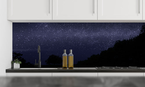 Kuhinjski paneli Dark night - Stekleni / PVC plošče / Pleksi steklo - s tiskom za kuhinjo, Stenske obloge PKU0267 - Life-decor.si
