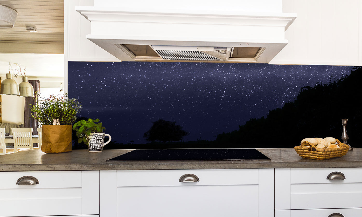 Kuhinjski paneli Dark night - Stekleni / PVC plošče / Pleksi steklo - s tiskom za kuhinjo, Stenske obloge PKU0267 - Life-decor.si