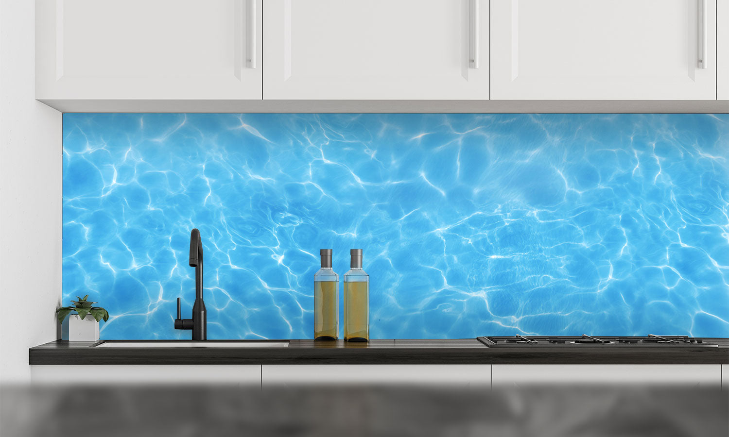 Kuhinjski paneli  Pool water - Stekleni / PVC plošče / Pleksi steklo - s tiskom za kuhinjo, Stenske obloge PKU0381 - Life-decor.si